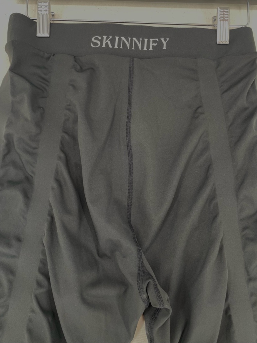 Skynnify resistance band leggings - Picture 4 of 6